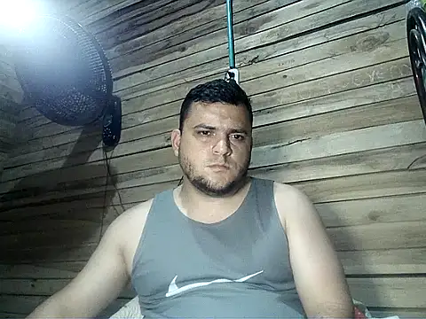 Snapshot of Arcangel_05 chatting on April 29, 2026, 4:16 am Arcangel 05 online show from April 29, 2026, 4:16 am