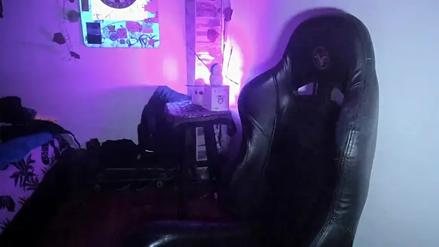 Snapshot of saad_man chatting on January 14, 2026, 1:42 am saad man online show from January 14, 2026, 1:42 am