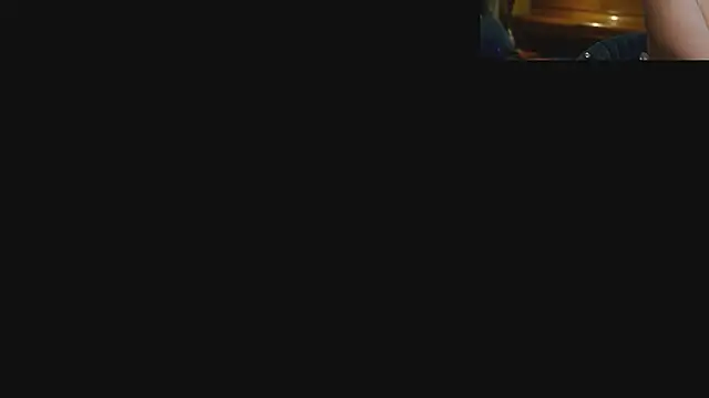 Snapshot of VanessaDoyle chatting on July 12, 2026, 9:21 am VanessaDoyle online show from July 12, 2026, 9:21 am