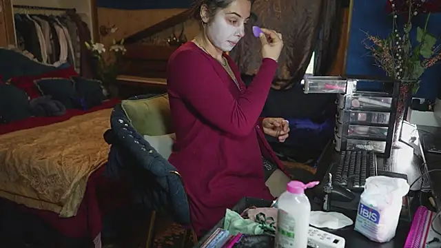 VanessaDoyle online show from April 18, 2026, 6:38 am