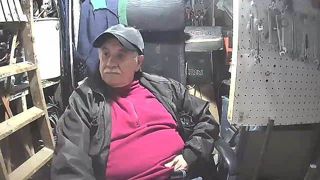 nonnomaturobisex online show from March 18, 2025, 6:17 pm