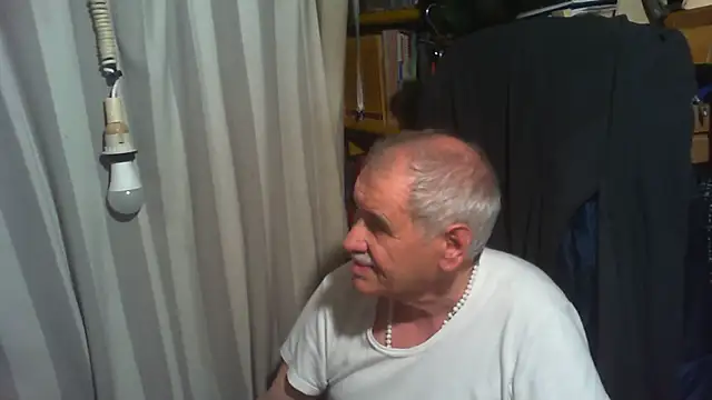 Snapshot of nonnomaturobisex chatting on May 4, 2026, 2:09 pm nonnomaturobisex online show from May 4, 2026, 2:09 pm
