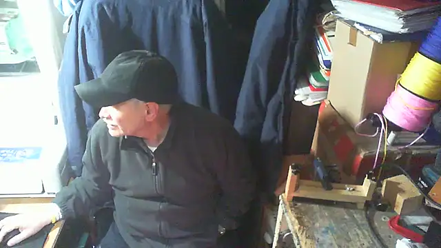 nonnomaturobisex online show from February 7, 2026, 8:33 am