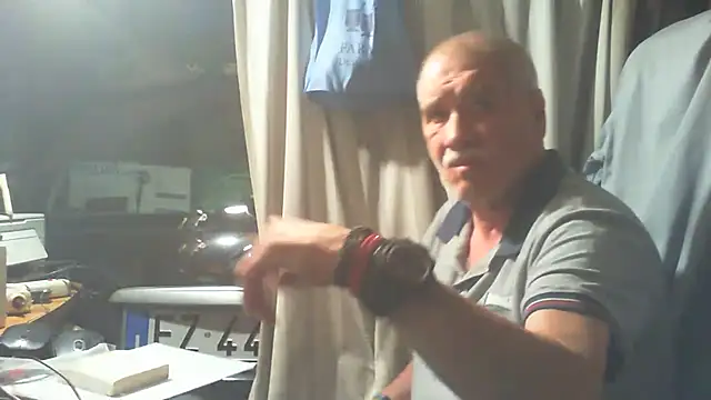 nonnomaturobisex online show from October 1, 2025, 7:02 am