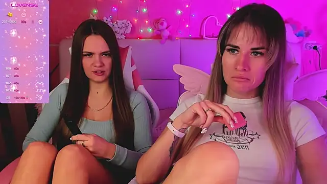 ivannatompsonnn online show from April 19, 2026, 6:03 am