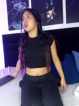 SARA MILLER69 online show from March 25, 2026, 2:38 pm