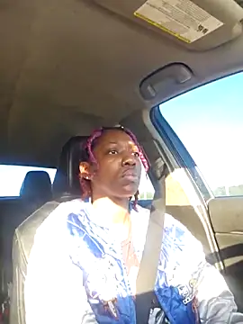 Snapshot of oliviaprettypussy chatting on February 13, 2026, 2:06 pm oliviaprettypussy online show from February 13, 2026, 2:06 pm