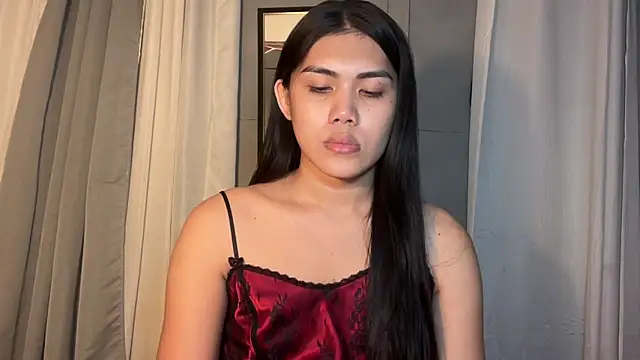 Delicate Savannah online show from November 25, 2025, 2:06 pm