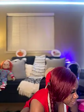 Snapshot of Tikalalin chatting on October 25, 2025, 4:22 am Tikalalin online show from October 25, 2025, 4:22 am