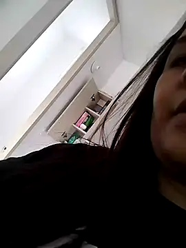 Snapshot of Van3orgasm4me chatting on January 15, 2025, 7:44 pm Van3orgasm4me online show from January 15, 2025, 7:44 pm