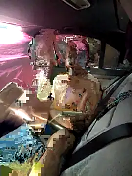 Roberts8inchcock online show from February 11, 2026, 8:20 pm