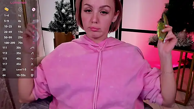 LianaFord online show from December 18, 2025, 6:56 pm