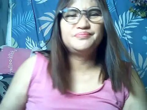 Snapshot of Amazing_Angel22 chatting on June 13, 2026, 11:35 pm Amazing Angel22 online show from June 13, 2026, 11:35 pm