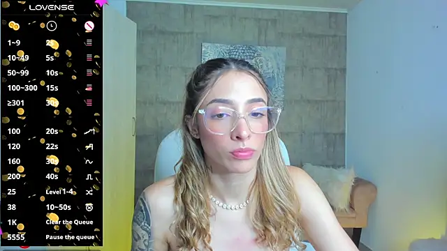 Snapshot of barbie_scoth_ chatting on February 25, 2025, 9:37 pm barbie scoth online show from February 25, 2025, 9:37 pm