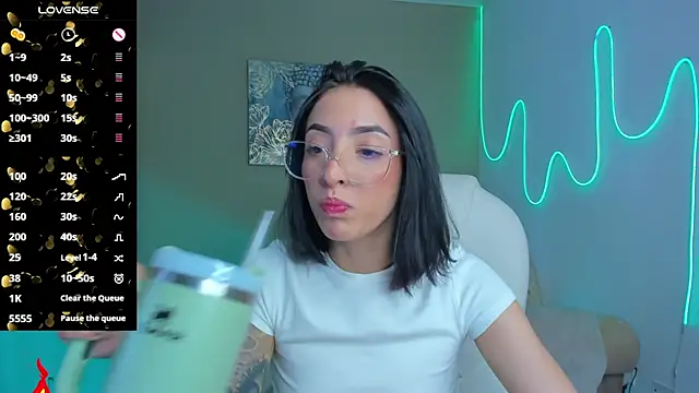 Snapshot of barbie_scoth_ chatting on October 11, 2025, 8:32 pm barbie scoth online show from October 11, 2025, 8:32 pm