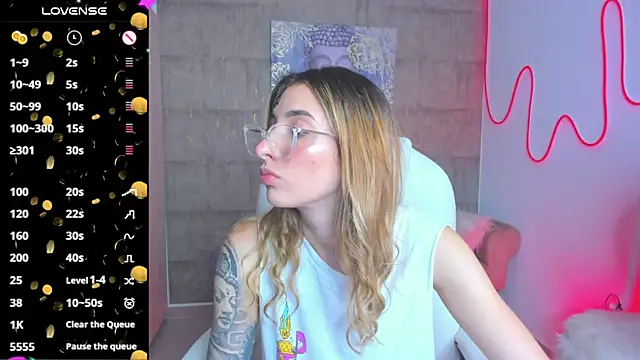 Snapshot of barbie_scoth_ chatting on March 1, 2025, 10:42 pm barbie scoth online show from March 1, 2025, 10:42 pm