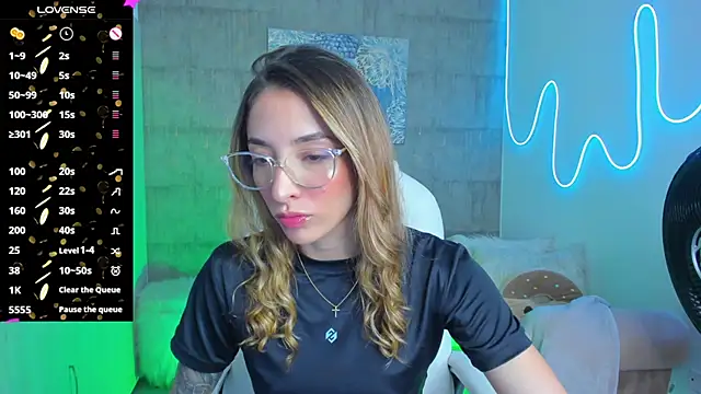 Snapshot of barbie_scoth_ chatting on March 11, 2025, 8:09 pm barbie scoth online show from March 11, 2025, 8:09 pm