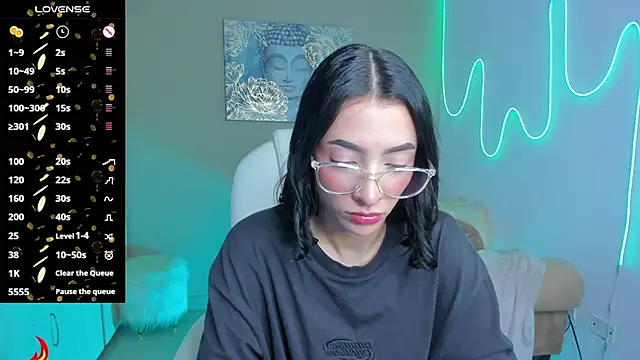 Snapshot of barbie_scoth_ chatting on October 18, 2025, 8:44 pm barbie scoth online show from October 18, 2025, 8:44 pm