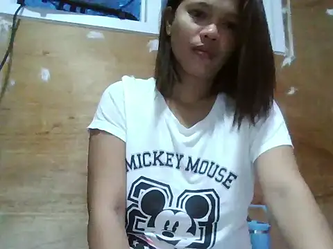 Silly Girl21 online show from July 26, 2026, 9:32 pm