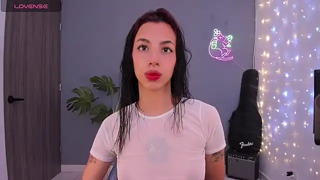 Snapshot of labrika_ chatting on September 24, 2025, 3:40 pm labrika online show from September 24, 2025, 3:40 pm