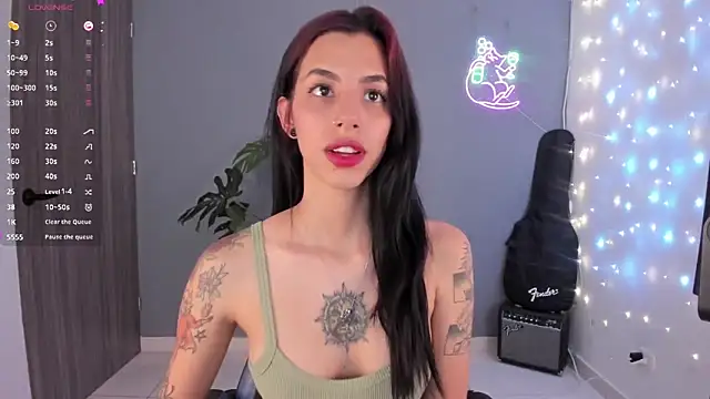 Snapshot of labrika_ chatting on October 4, 2025, 11:39 pm labrika online show from October 4, 2025, 11:39 pm