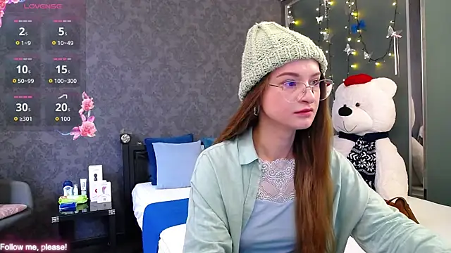 Snapshot of KateJonson chatting on November 6, 2025, 9:13 am KateJonson online show from November 6, 2025, 9:13 am