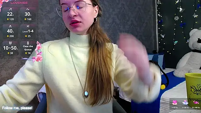 Snapshot of KateJonson chatting on December 2, 2025, 7:10 am KateJonson online show from December 2, 2025, 7:10 am