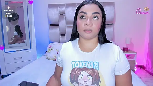 MelanyShayk online show from May 22, 2026, 11:14 pm