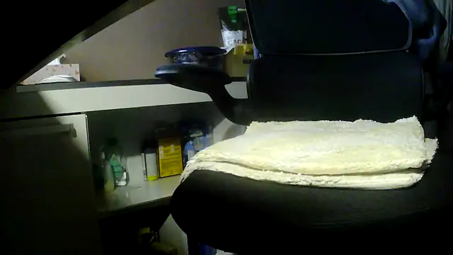 suedel65 online show from March 27, 2026, 3:04 am