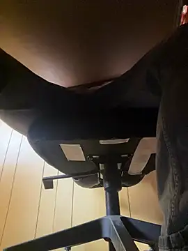 imyogi23 online show from December 28, 2024, 8:25 pm