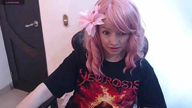 pink-2022 online show from May 19, 2026, 4:03 pm