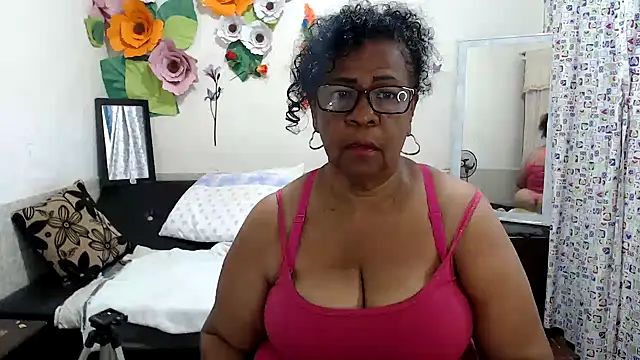 Yayis-hot-sexyw online show from March 6, 2025, 10:36 pm