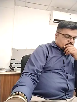 Desi Londa 143 online show from April 30, 2026, 9:16 am