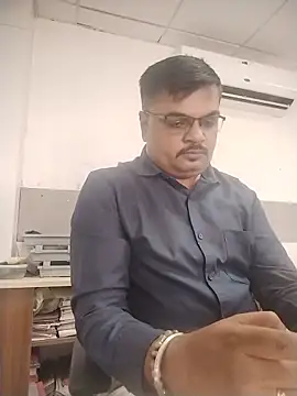 Desi Londa 143 online show from June 3, 2026, 8:59 am