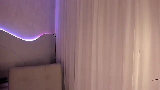 Snapshot of Emma_Morgann chatting on March 20, 2026, 2:18 pm Emma Morgann online show from March 20, 2026, 2:18 pm