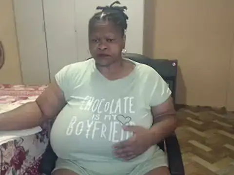 sweetnoziexx online show from April 18, 2026, 4:15 am