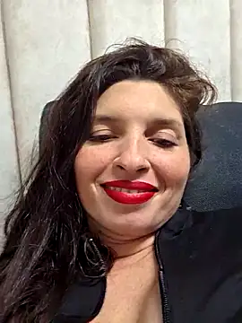 Snapshot of Azahara_Amin_ chatting on September 26, 2025, 3:35 am Azahara Amin online show from September 26, 2025, 3:35 am