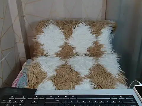 Sweet kitty60xx online show from January 8, 2026, 3:12 am