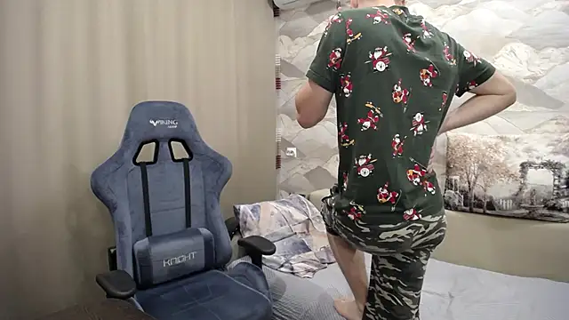 SerzhKorol1 online show from October 24, 2025, 6:45 am