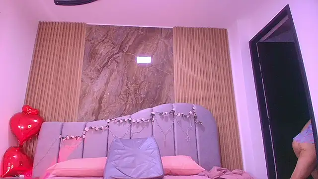 arletmss online show from March 30, 2026, 3:08 am