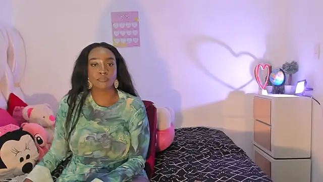 viioolleettaa online show from February 19, 2025, 9:06 am