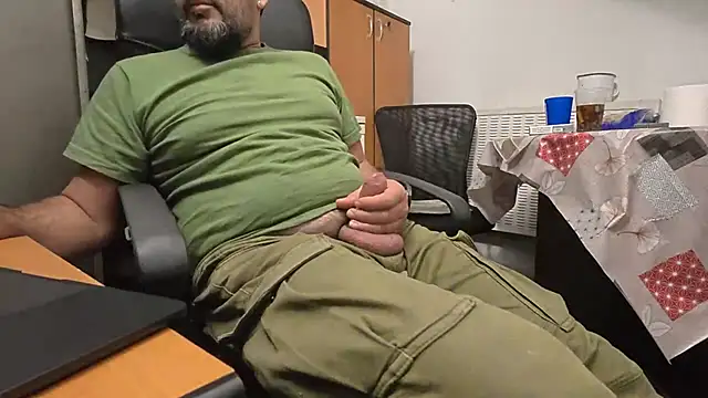 TigerOne19 online show from November 16, 2025, 8:13 pm