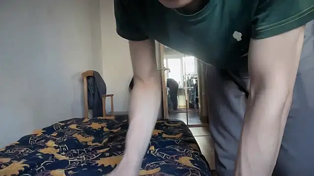 Lamonteik online show from April 14, 2026, 12:54 pm