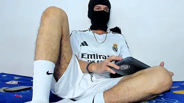 Snapshot of Samuel_Suarez chatting on November 16, 2025, 3:00 am Samuel Suarez online show from November 16, 2025, 3:00 am