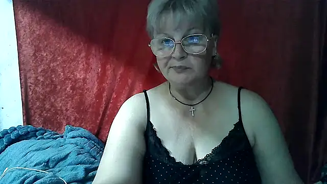 Snapshot of Gina_Marlyn chatting on May 18, 2026, 8:02 pm Gina Marlyn online show from May 18, 2026, 8:02 pm