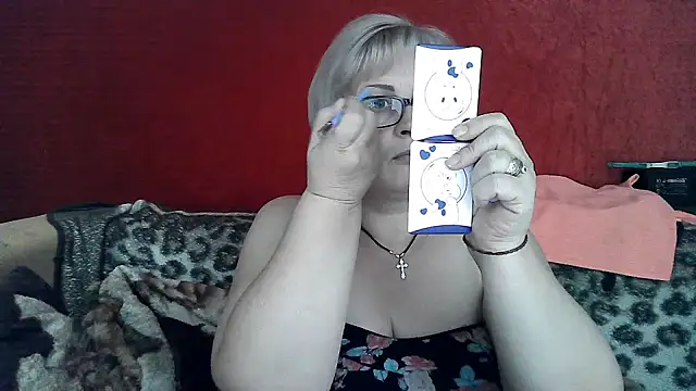 Gina Marlyn online show from March 5, 2025, 8:00 pm