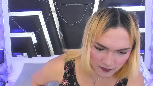 katya kozlov online show from September 21, 2025, 6:40 am