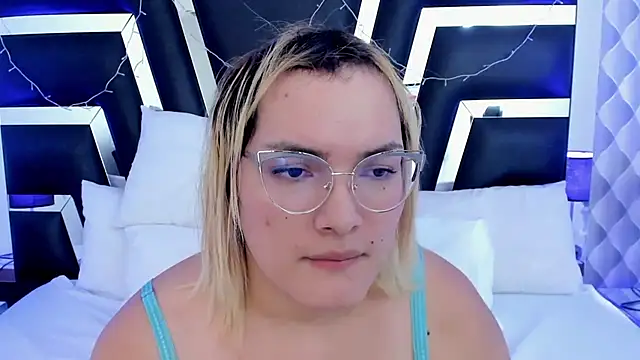 katya kozlov online show from March 6, 2025, 6:41 am