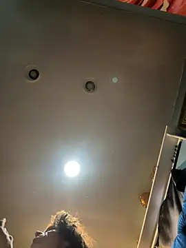 AshtonChicken online show from November 8, 2025, 1:14 pm