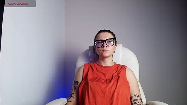 Snapshot of Arya_starrk chatting on February 21, 2025, 2:06 pm Arya starrk online show from February 21, 2025, 2:06 pm